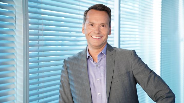 Das Bild zeigt Meteorologe Christian Häckl