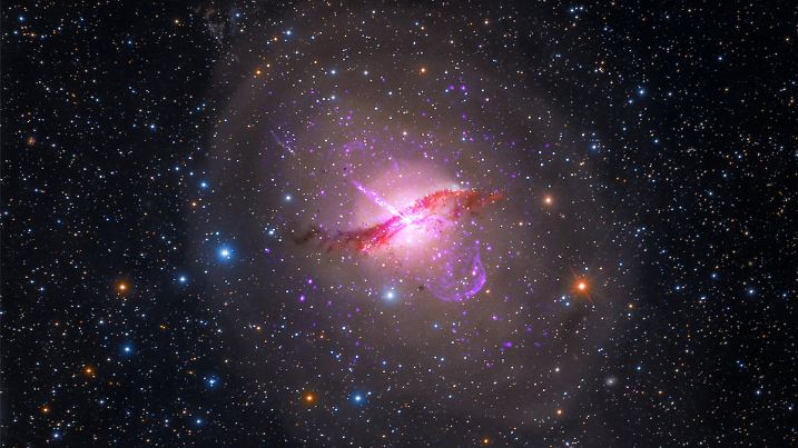 Centaurus A, M83-Gruppe, Radiogalaxie, hellstes extragalaktisches Objekt am Himmel
