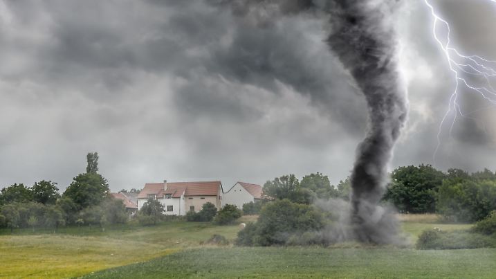 Tornado, Wirbelsturm, Windhose