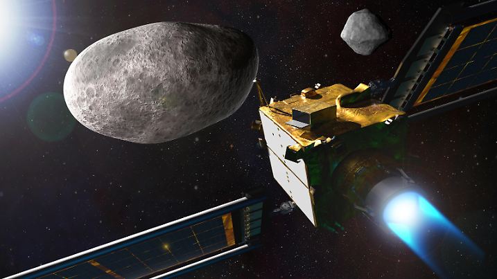 September 26, 2022, Huntsville, AL, United States of America: An artists illustration depicting the NASA Double Asteroid Redirection Test - DART spacecraft prior to impact at the Didymos binary asteroid system. DART is expected to impact the asteroid September 26, 2022. Huntsville United States of America - ZUMAp138 20220926_zaa_p138_027 Copyright: xStevexGribben/Nasa/JohnsxHopkinsx