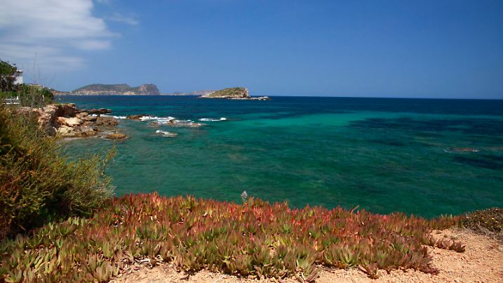 Küste von Es Canar, Ibiza, Balearen, Spanien, Europa