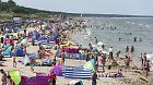 Ansturm auf die Ostseekueste / , Das herrliche Sommerwetter sorgt für dichtes Gedraenge am Sandstrand in Zinnowitz auf der Insel Usedom. -

Onslaught on the Ostseekueste the beautiful Summer weather provides for Dense Scrum at Sand beach in Zinnowitz on the Island Usedom  