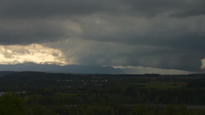 Regenschauer und Gewitter in Deutschland