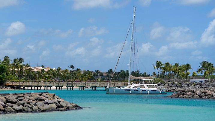 A sailboat enters a marina ahead of the arrival of Hurricane Beryl in Speightstown, Barbados, Sunday, June 30, 2024. (AP Photo/Ricardo Mazalan)