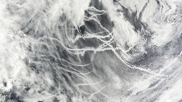 July 13, 2008 - Though they may look like airplane contrails, the streaky clouds shown in this image are ship tracks, bright clouds that form in a shipÖs wake. The clouds run horizontally across the image, tracing out a major shipping lane in the North Pacific Ocean. Ship tracks occur when clouds form around the tiny particles that ships release in their exhaust. PUBLICATIONxINxGERxSUIxAUTxONLY Copyright: StocktrekxImages stk202465s
July 13 2008 though They May Look Like Airplane contrails The streaky Clouds Shown in This Image are Ship Tracks Bright Clouds Thatcher Shape in a shipÖs Wake The Clouds Run horizontally across The Image Tracing out a Major Shipping Lane in The North Pacific Ocean Ship Tracks occur When Clouds Shape Around The Tiny particles Thatcher Ships Release in their Exhaust PUBLICATIONxINxGERxSUIxAUTxONLY Copyright StocktrekxImages stk202465s