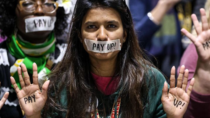 November 23, 2024, Baku, Azerbaijan: Activists stage a protest during a closing ceremony after negotiations concluded in Nizami Plenary Room in Blue Zone during United Nations Climate Change Conference COP29, an event held by United Nations Framework Convention on Climate Change (UNFCCC) in Baku Olympic Stadium. COP29, running from November 11-22 focuses on climate funding. The negotiators did not reach an agreement in this period and the negotiations were extended till Saturday, 23rd of November. (Credit Image: © Dominika Zarzycka/SOPA Images via ZUMA Press Wire) / action press