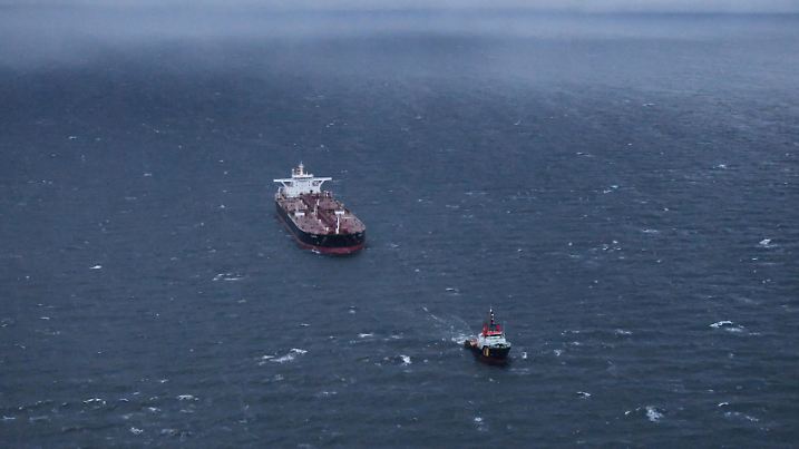 A handout photo released on January 10, 2025 by the Havariekommando, the German Central Command for Maritime Emergencies, shows the tanker Eventin carrying around 99,000 metric tons of oil from Russia. The 274-meter (899-foot) Panama-flagged tanker traveling from Russia to Egypt, had been drifting slowly and unable to maneuver since earlier on Friday before it was pulled to the harbour of Sassnitz, Germany. Havariekommando/Handout via REUTERS MANDATORY CREDIT THIS IMAGE HAS BEEN SUPPLIED BY A THIRD PARTY. NO RESALES. NO ARCHIVES.