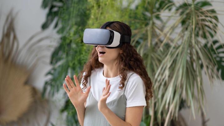 "What the Future"-Report von Kayak über das Reisen in der Zukunft.