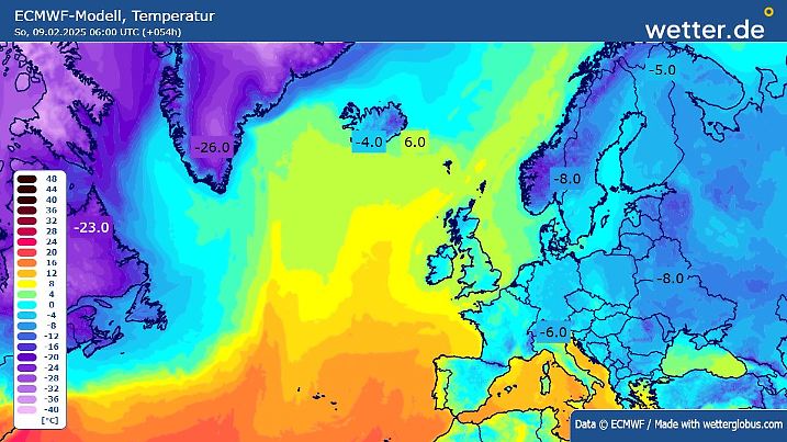 Die Grafik zeigt die Temperaturverteilung von Nordamerika über den Nordatlantlik bis nach Europa am Sonntagmorgen