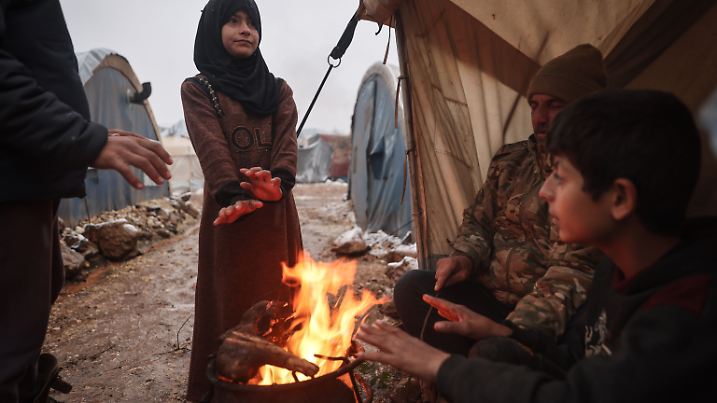 Winterwetter in Flüchtlingslagern in Nordsyrien