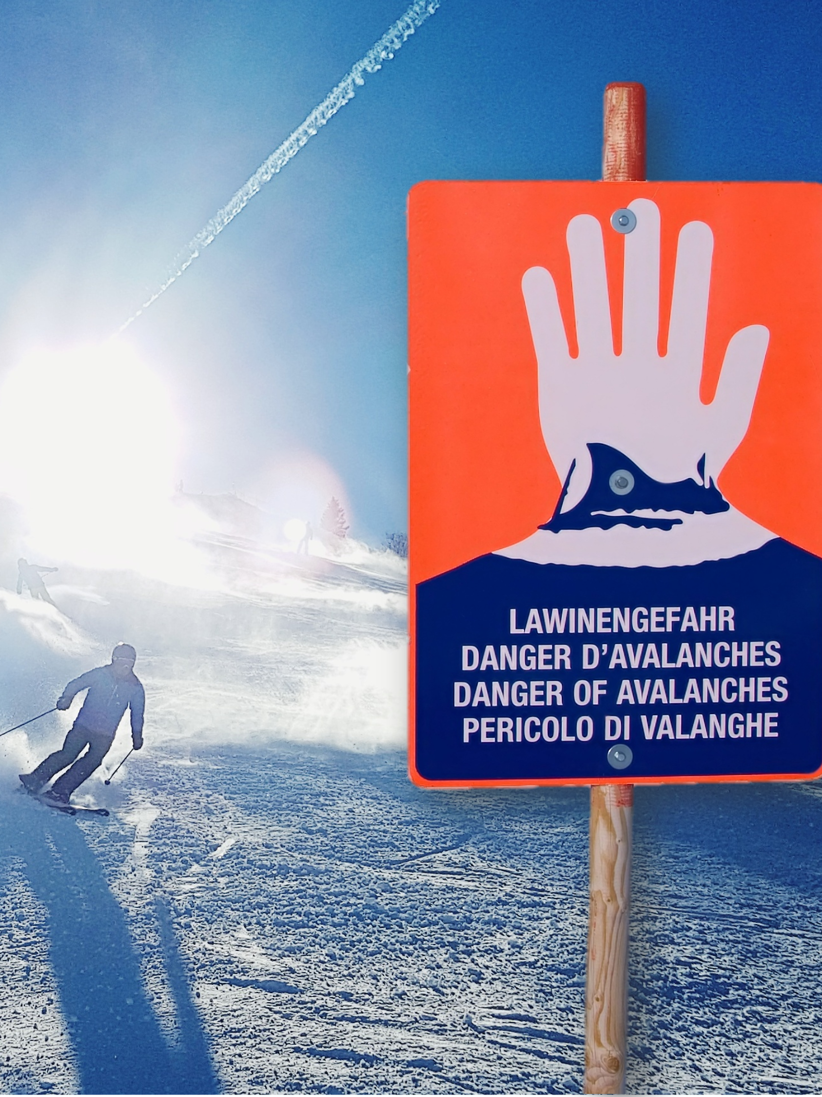 Skipiste mit Lawinenwarnung