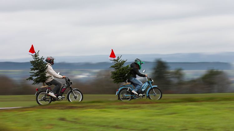 Weihnachtliche Mofas