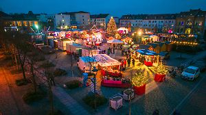 06.12.2025: Weihnachtsmarkt in Pasewalk Pasewalk Mecklenburg-Vorpommern Deutschland *** 06 12 2025 Christmas market in P