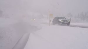 Neujahrsorkan im Erzgebirge. Nach intensiven Schneefällen präsentiert sich der Neujahrstag in Sachsen stürmisch. Der Deu