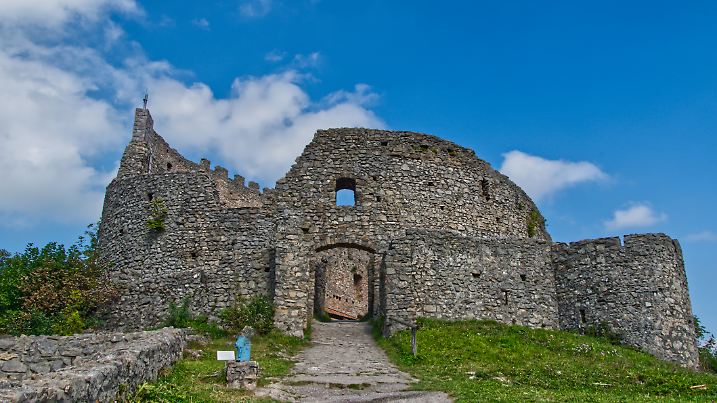 Errichtet wurde die Burg Eisenberg im Jahr 1315.