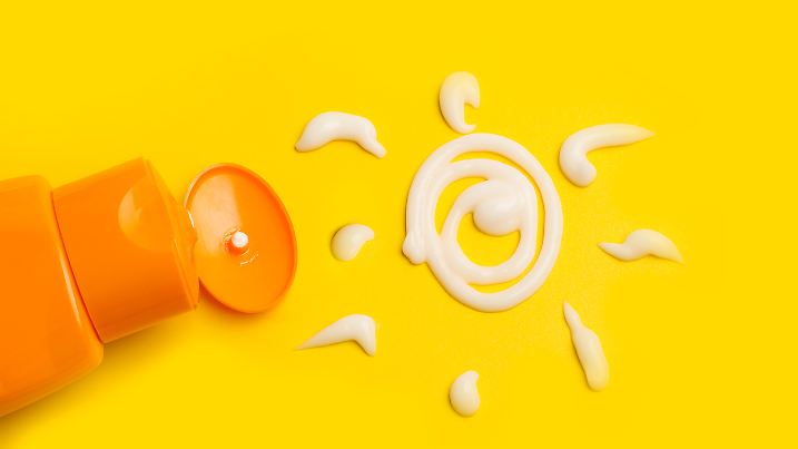 Sonnenschutz ist extrem wichtig, wird aber wegen des Make-ups oft vernachlässigt.