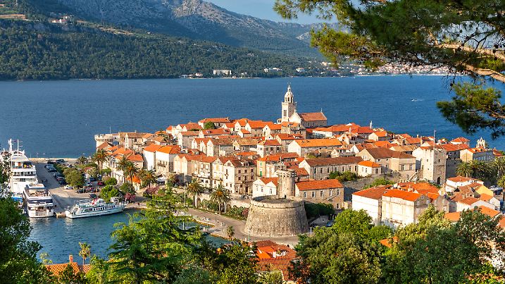Die befestigte Altstadt von Korčula gilt als stiller Star der kroatischen Inselwelt.