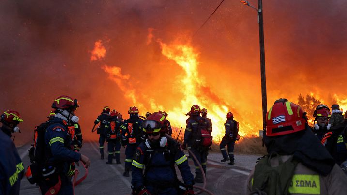Greece battles wildfire on Chios island, fanned by strong winds
