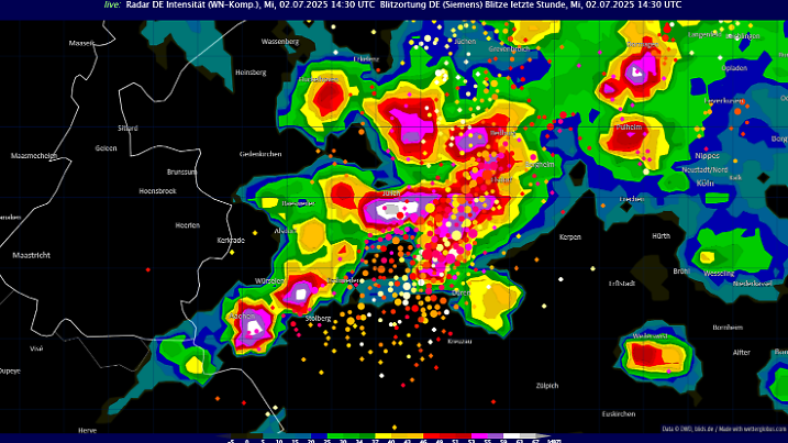 Die Gewitter und damit die Unwettergefahr sind schon kräftig unterwegs.