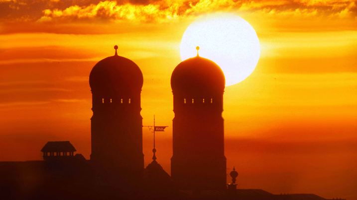 Wetter in Deutschland: Hitze und 40 Grad erwartet. München, Sommer, Sonne Wetter Hitze, Hitzewelle, Hitzerekord, Rekordh