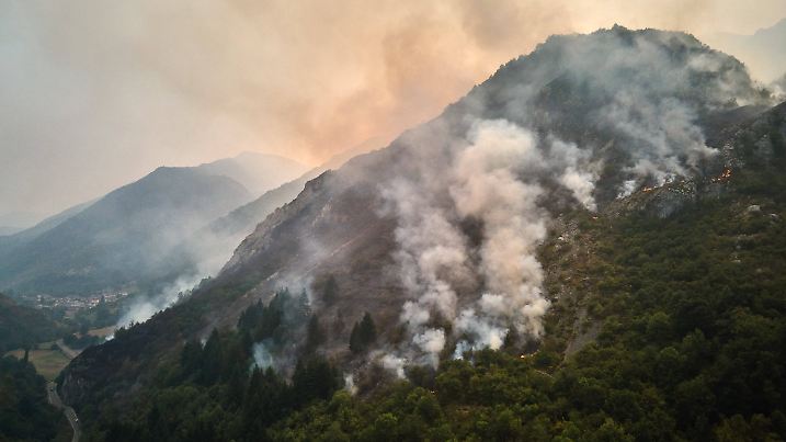 ESP, Asturien, Waldbränden Pola de Somiedo, 17.08..2025