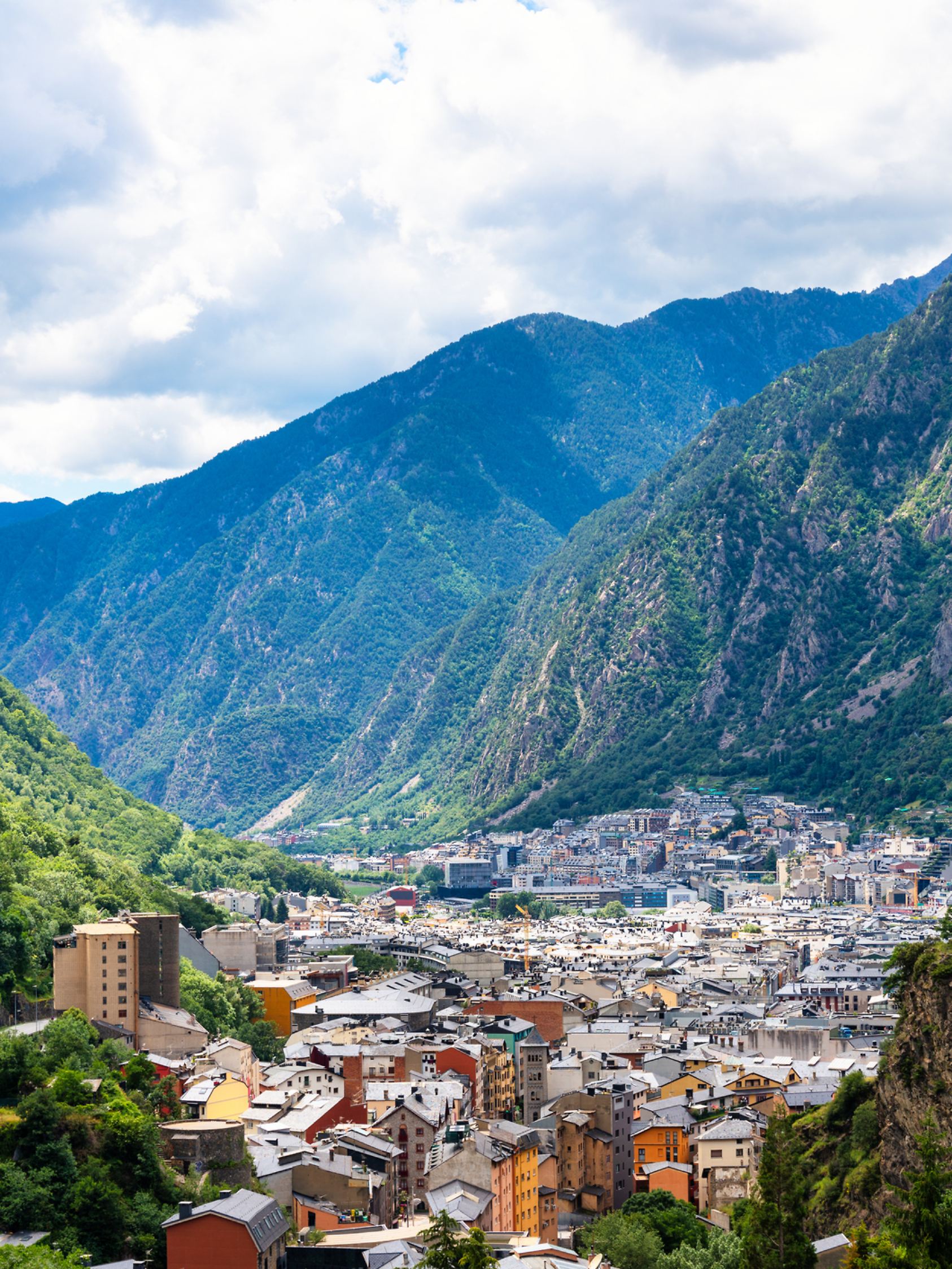 aerial view of the city of Andorra la Vella, capital of Andorra.”r”n