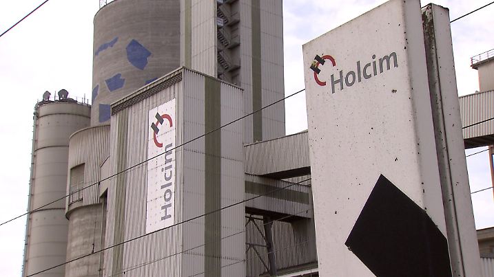 Die Klage der Fischer richtet sich gegen die Holcim AG.