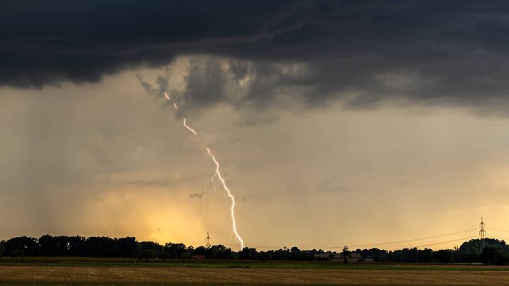 Schauer und Gewitter begleiten uns bis zum Ende der Woche