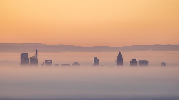 Welche deutsche Stadt hat sich denn da im Nebel versteckt?