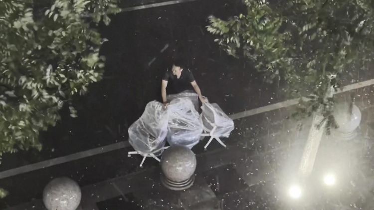 Unwetter in China: Baseball-große Hagelkörner fallen vom Himmel
