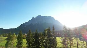 Herbstglanz über den Bergen Tirols
