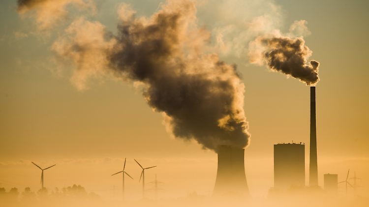 Debatte über CO2-Steuer