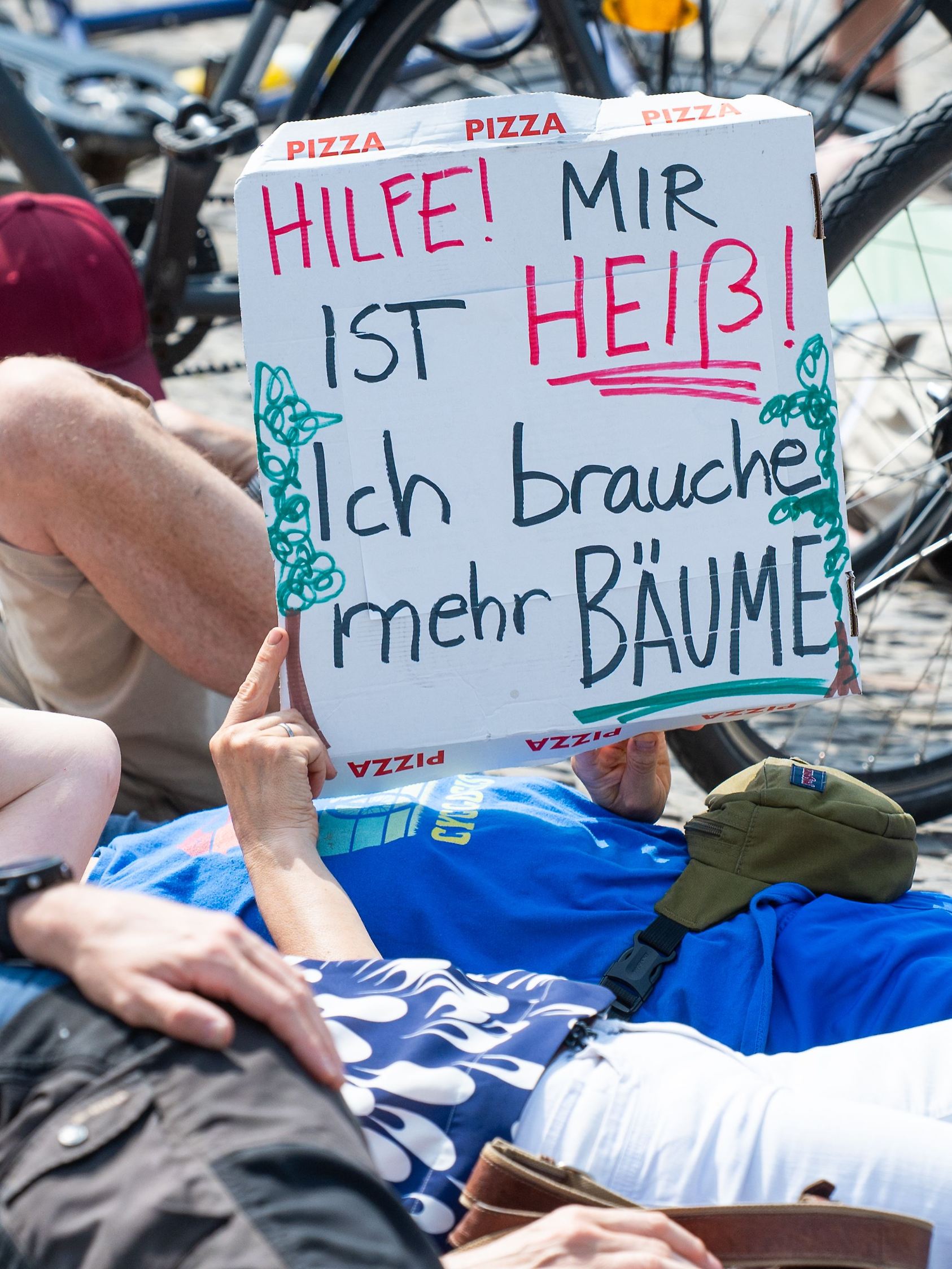 Demonstration des Bündnisses \BaumEntscheid\