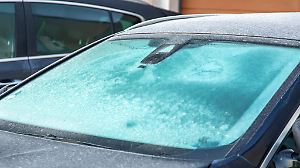 Kalter Start in die neue Woche für die Menschen in Sachsen  örtlicher Luftfrost im Erzgebirge