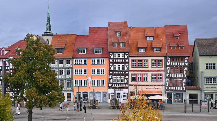 Zwischen Sprühregen und Sonnenstrahlen – Herbstblues im Doppelpack