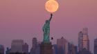 Supermond in den USA - New York