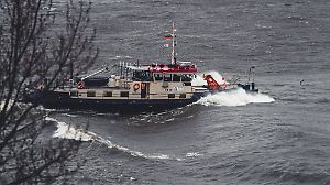 Deutschland: Hamburg, Fischmarkt, St. Pauli, Altona, Elbe, Hafen, Landungsbrücken Fähre, Schlepper, Schiff, Boot Hochwas