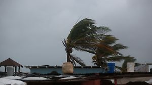 Jamaicans make preparations ahead of the arrival of Hurricane Melissa