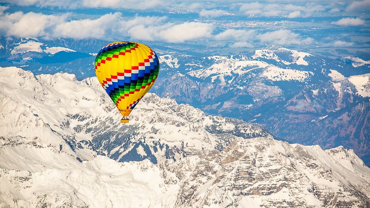 vb fr m+ AdobeStock_314354223