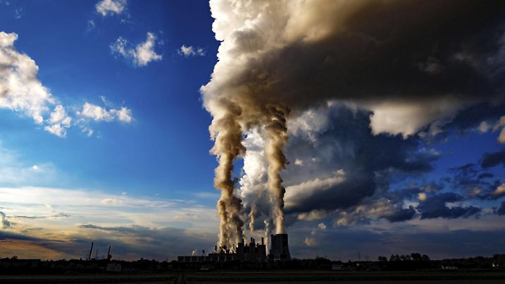 Das Kraftwerk Niederaußem von der RWE Power. Bergheim-Niederaußem, 19.09.2017 Foto:xC.xHardtx/xFuturexImage