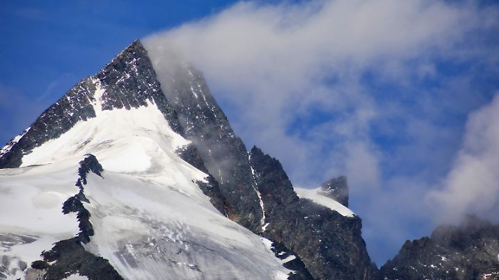 Blick zum Grossglockner, Oesterreich, Osttirol | view of Mount Grossglockner, Austria, Eastern Tyrol | Verwendung weltweit