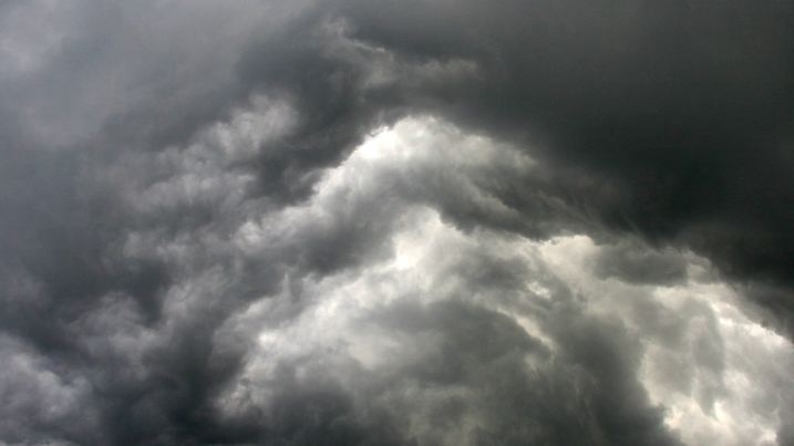 Verwirbelung in einer Gewitterwolke (Cumulonimbus capillatus incus), Deutschland, Nordrhein-Westfalen | turbulence of thundercloud (Cumulonimbus capillatus incus), Germany, North Rhine-Westphalia | Verwendung weltweit