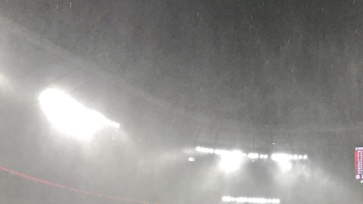 18.08.2017, Fussball 1.Liga 2017/2018, 1.Spieltag, FC Bayern München - Bayer Leverkusen, in der Allianz-Arena München, Unwetter während des Spieles über der Allianzarena. PUBLICATIONxNOTxINxSUI
18 08 2017 Football 1 League 2017 2018 1 Matchday FC Bavaria Munich Bayer Leverkusen in the Alliance Arena Munich Storm during the Game above the Allianz Arena PUBLICATIONxNOTxINxSUI