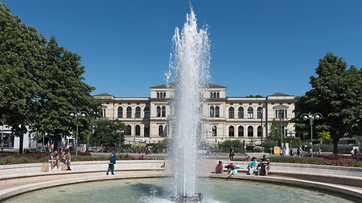 Haupteingang des Frankfurter Zoos